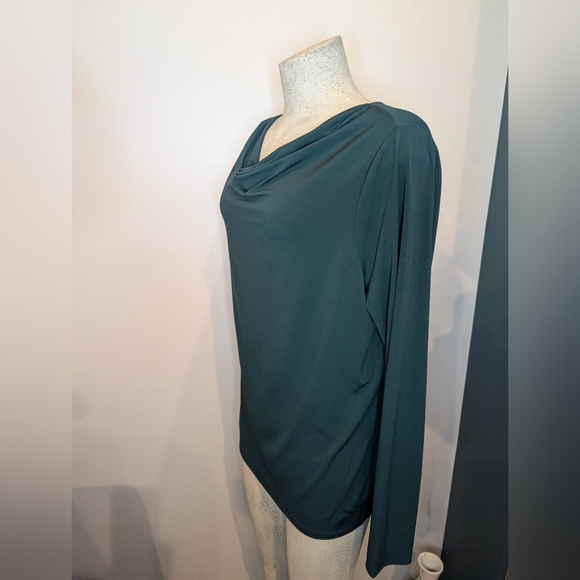 NWT RW&CO Emerald green Long-Sleeve stretch knit Top, Draped Neckline Sz XXL - Picture 4 of 16